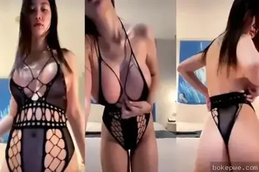 Bokep Live IG ABG Toge Baju Dinas Memek Basah