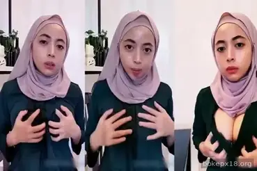 Cewek cantik belajar coli sambil pamer di live