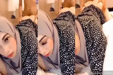 Doggy cewek tetangga dengan pantat gede dan muka imut