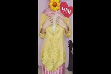 Ukhti Kebaya Hijab Pink Berani Menggoda Viral